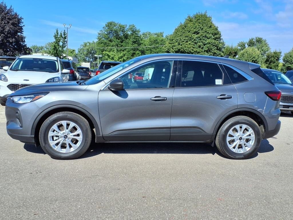 2023 Ford Escape Active photo 2