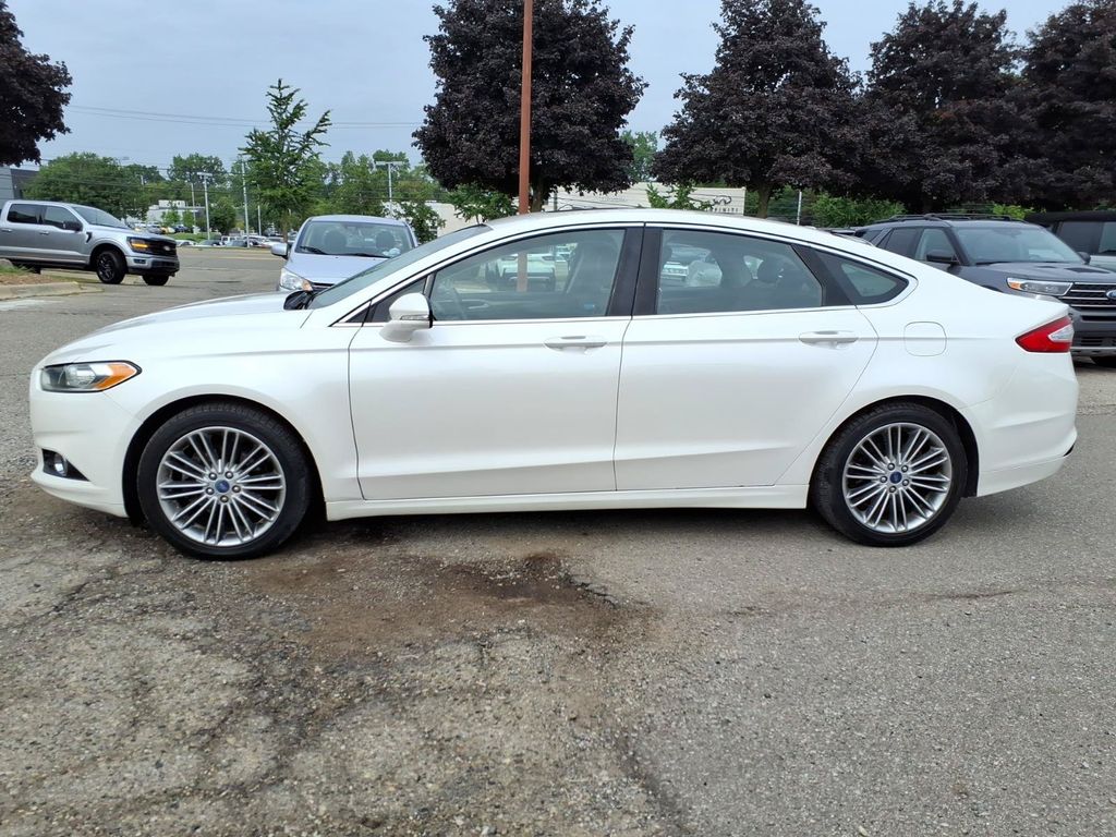 Used 2013 Ford Fusion SE with VIN 3FA6P0HR1DR384567 for sale in Farmington Hills, MI