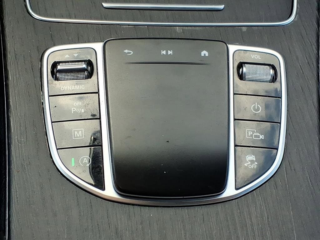 2022 Mercedes-Benz GLC GLC300 - Photo 17