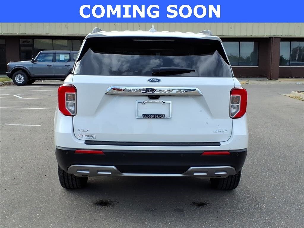 2023 Ford Explorer XLT photo 3
