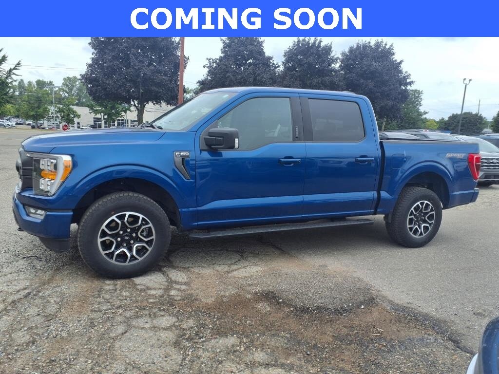 2023 Ford F-150 XLT photo 2