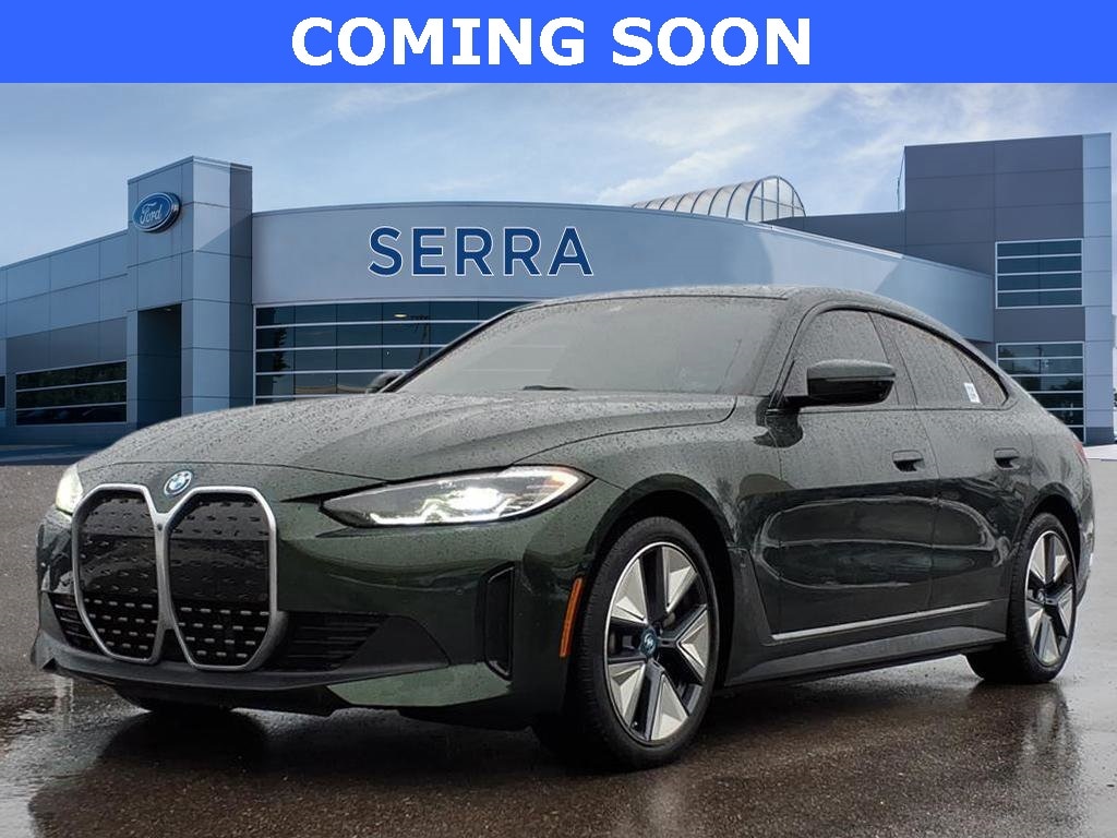 2023 BMW i4 35's photo