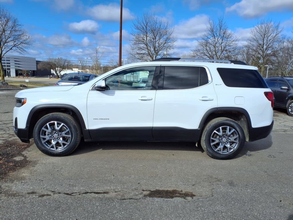 Used 2022 GMC Acadia SLT with VIN 1GKKNULS6NZ152094 for sale in Farmington, MI