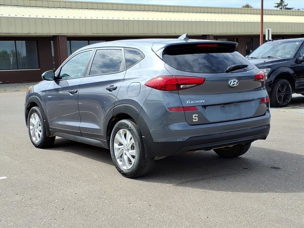 2019 Hyundai Tucson SE photo 2
