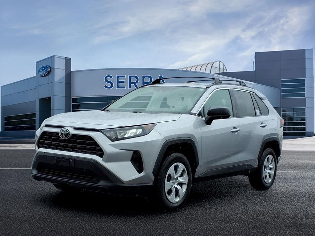 2020 Toyota RAV4 LE