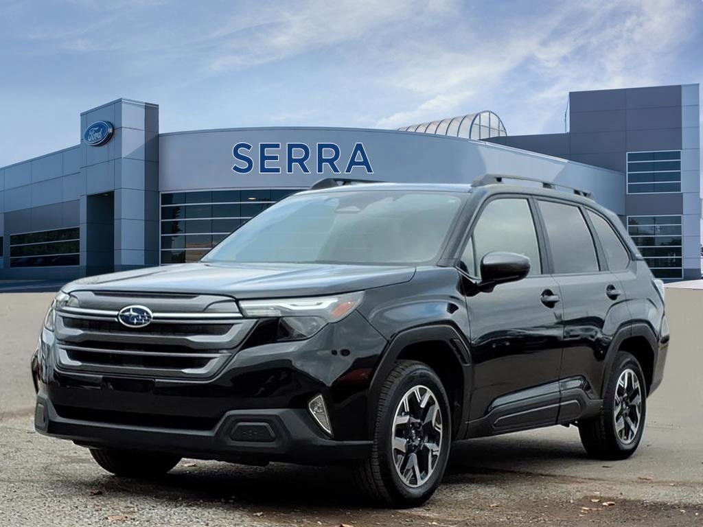 2025 Subaru Forester Premium's photo