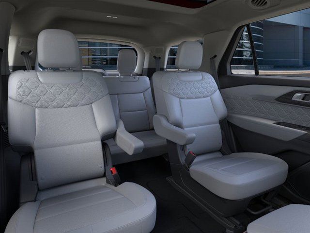 2026 Ford Explorer Platinum - Photo 11