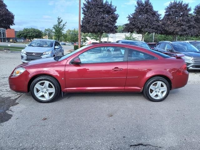 Used 2008 Pontiac G5 Base with VIN 1G2AL18F187140477 for sale in Farmington, MI