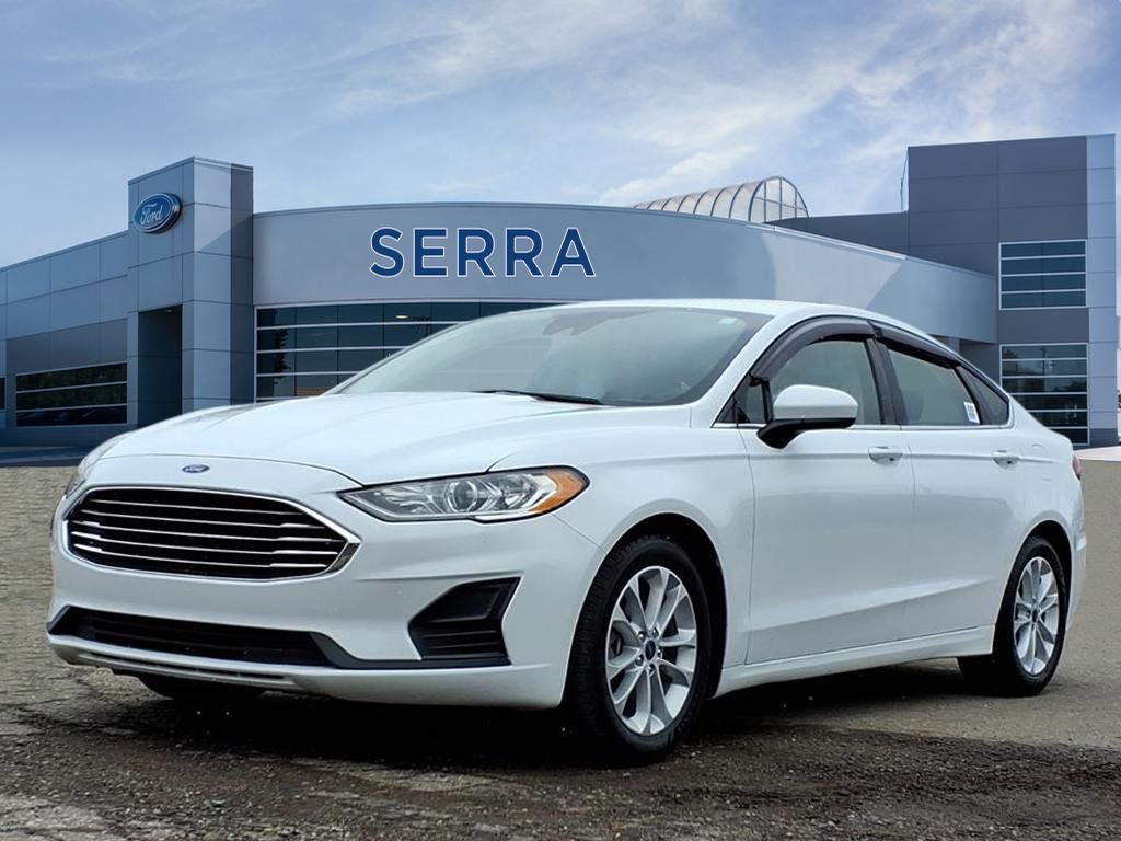 2020 Ford Fusion SE