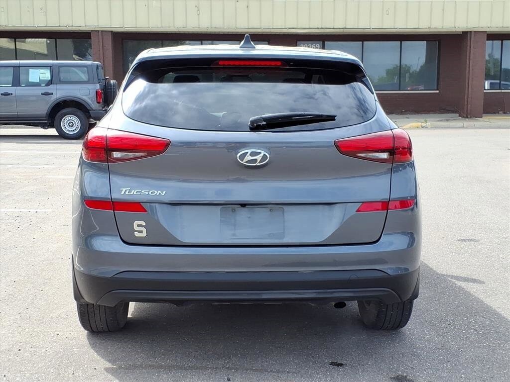 2019 Hyundai Tucson SE photo 3