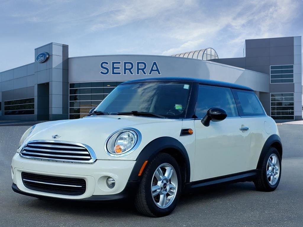 2013 MINI Cooper