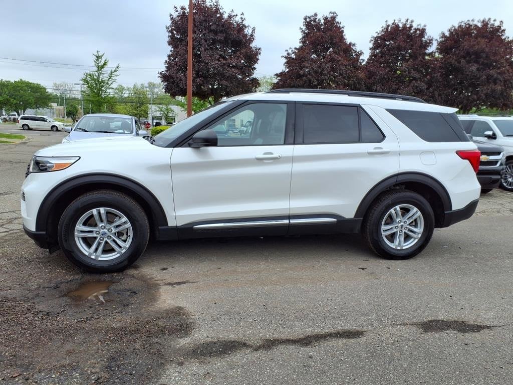 Certified 2023 Ford Explorer XLT with VIN 1FMSK8DH8PGA82820 for sale in Farmington, MI