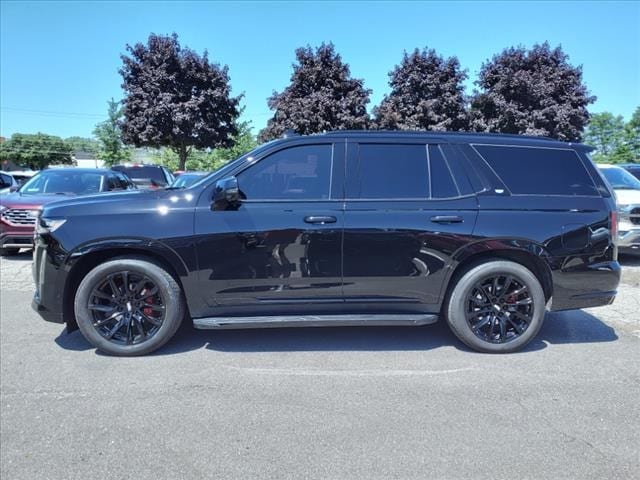 Used 2023 Cadillac Escalade Sport Platinum with VIN 1GYS4GKL4PR298730 for sale in Farmington, MI