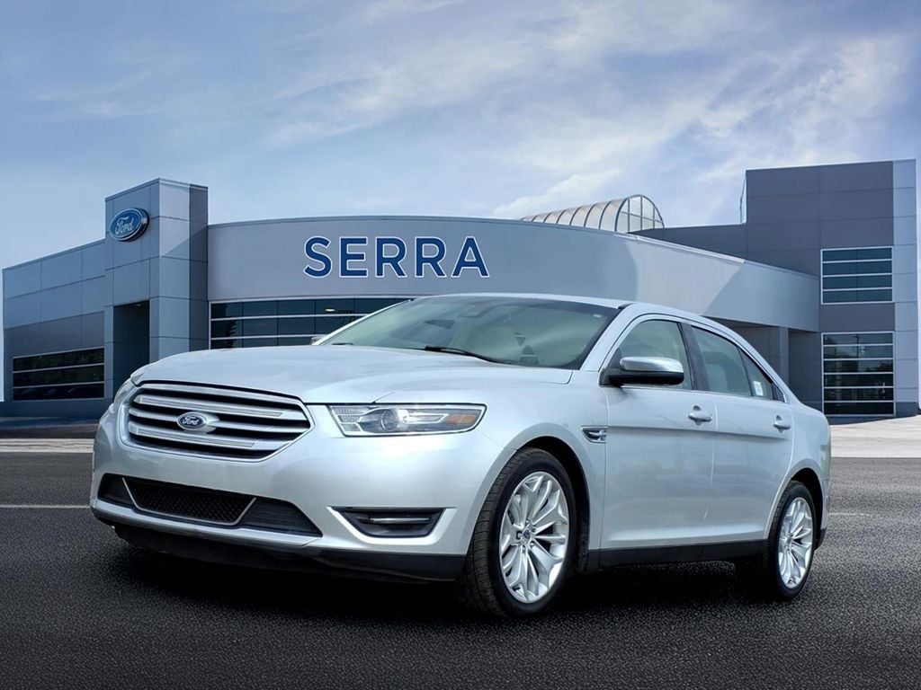 2017 Ford Taurus Limited FWD's photo