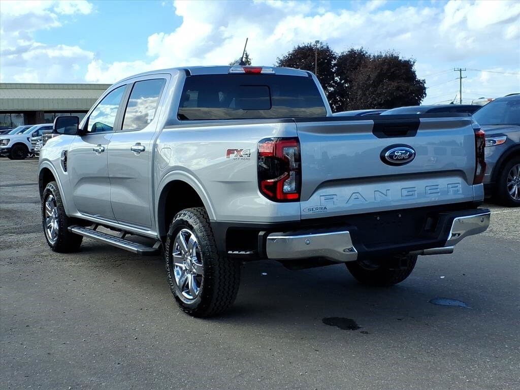 2024 Ford Ranger XLT photo 2