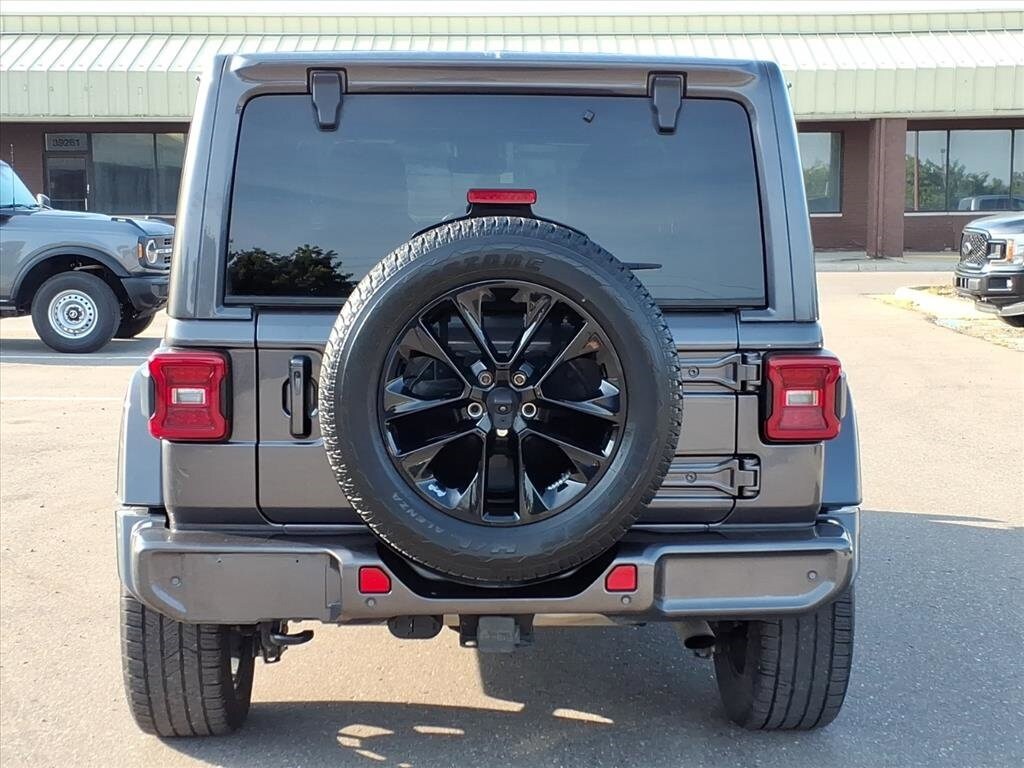 2021 Jeep Wrangler Unlimited Sahara High Altitude photo 4