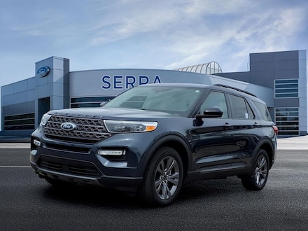 2023 Ford Explorer XLT SUV