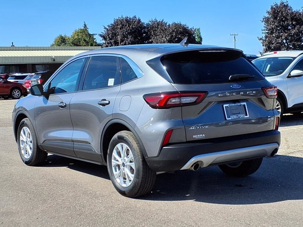 2023 Ford Escape Active photo 3