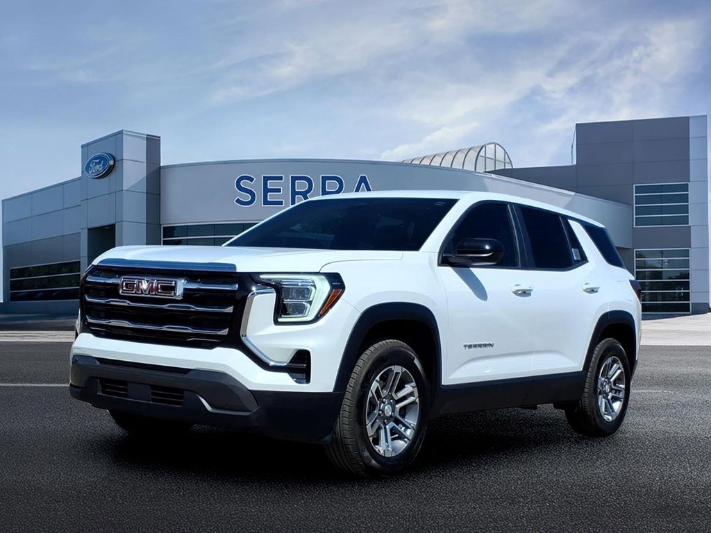 2025 GMC Terrain Elevation AWD's photo