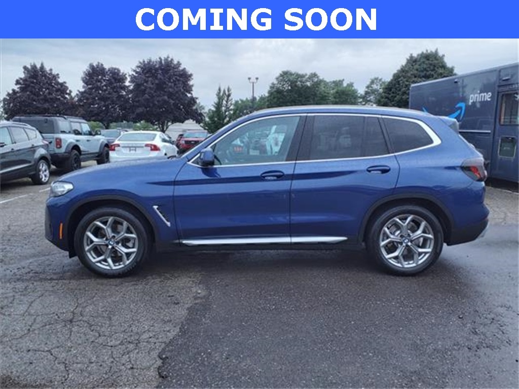 Used 2022 BMW X3 30i with VIN 5UX53DP04N9K33021 for sale in Farmington, MI