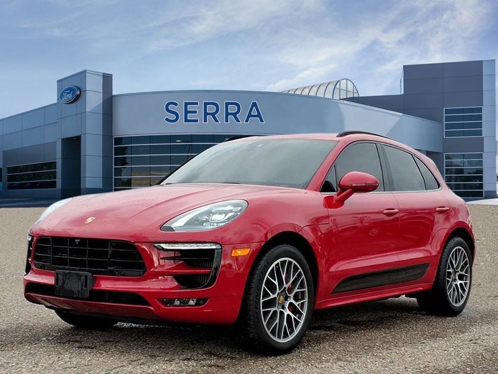 2018 Porsche Macan Turbo