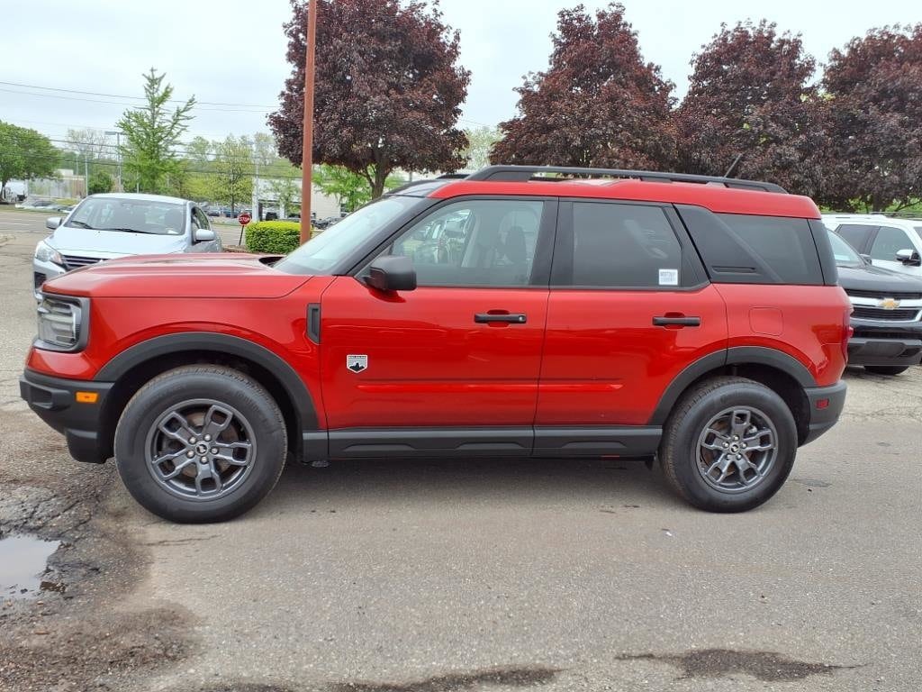 Used 2022 Ford Bronco Sport Big Bend with VIN 3FMCR9B68NRD57261 for sale in Farmington, MI