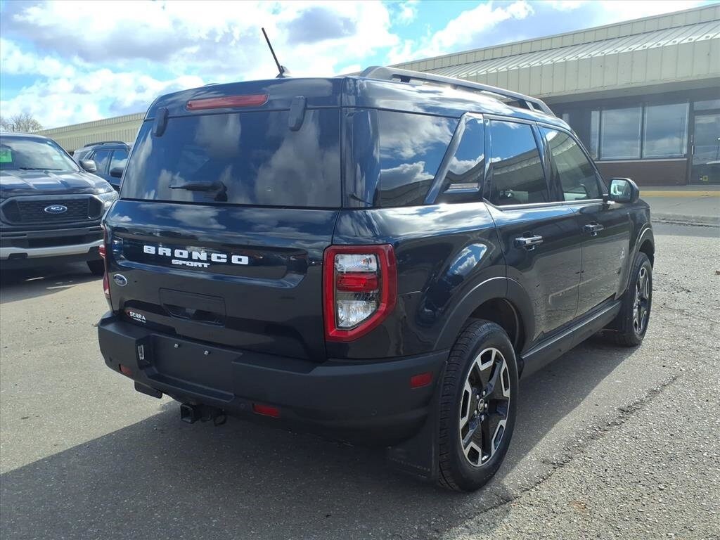 2023 Ford Bronco Sport Outer Banks photo 3