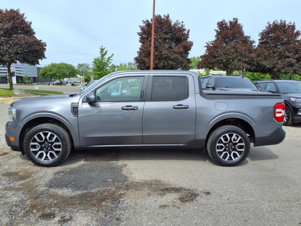 Certified 2022 Ford Maverick Lariat with VIN 3FTTW8F90NRA83937 for sale in Farmington, MI