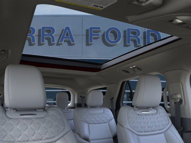 2026 Ford Explorer Platinum - Photo 22
