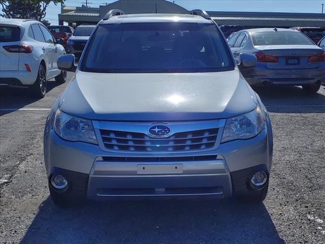 Used 2011 Subaru Forester X Limited with VIN JF2SHBEC4BH732573 for sale in Farmington, MI