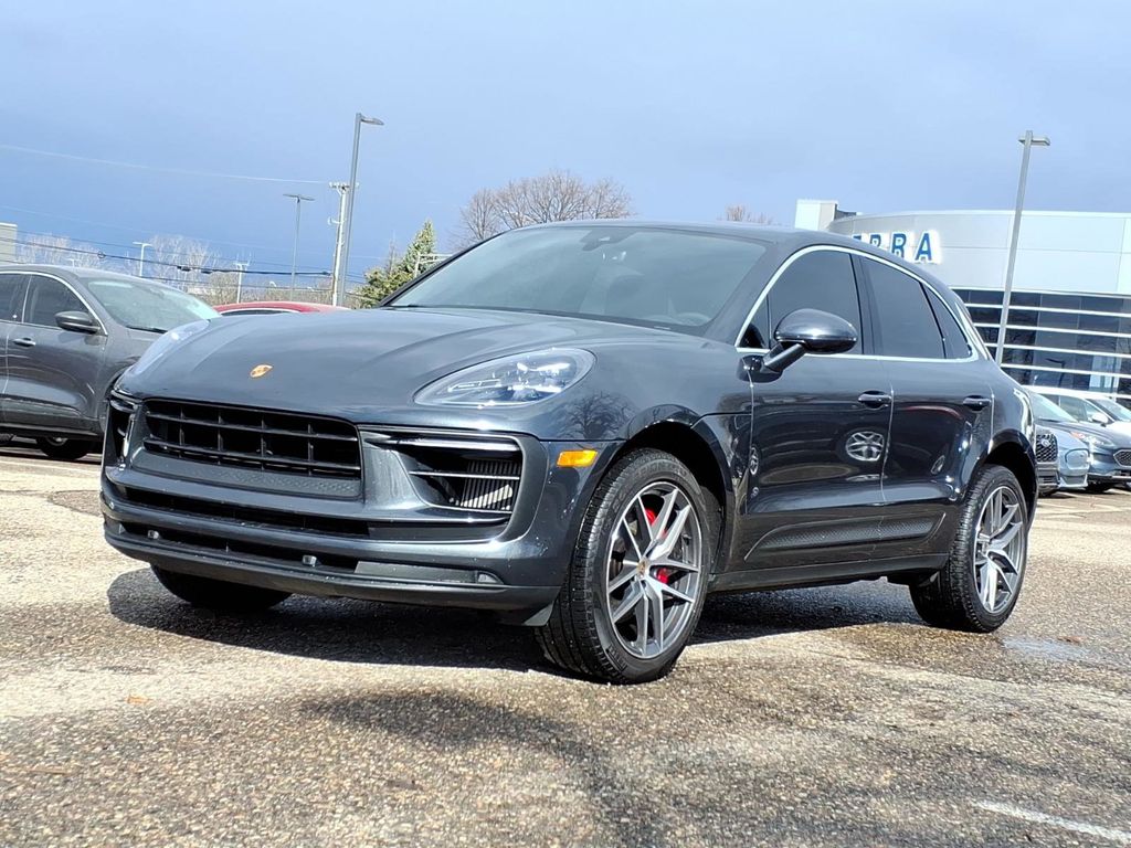 2022 Porsche Macan S