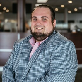 Staff member Andrew Hollingsworth from ab396a1b0419