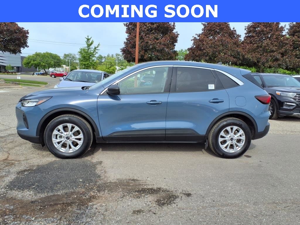 Used 2024 Ford Escape Active with VIN 1FMCU9GN1RUA00114 for sale in Farmington, MI
