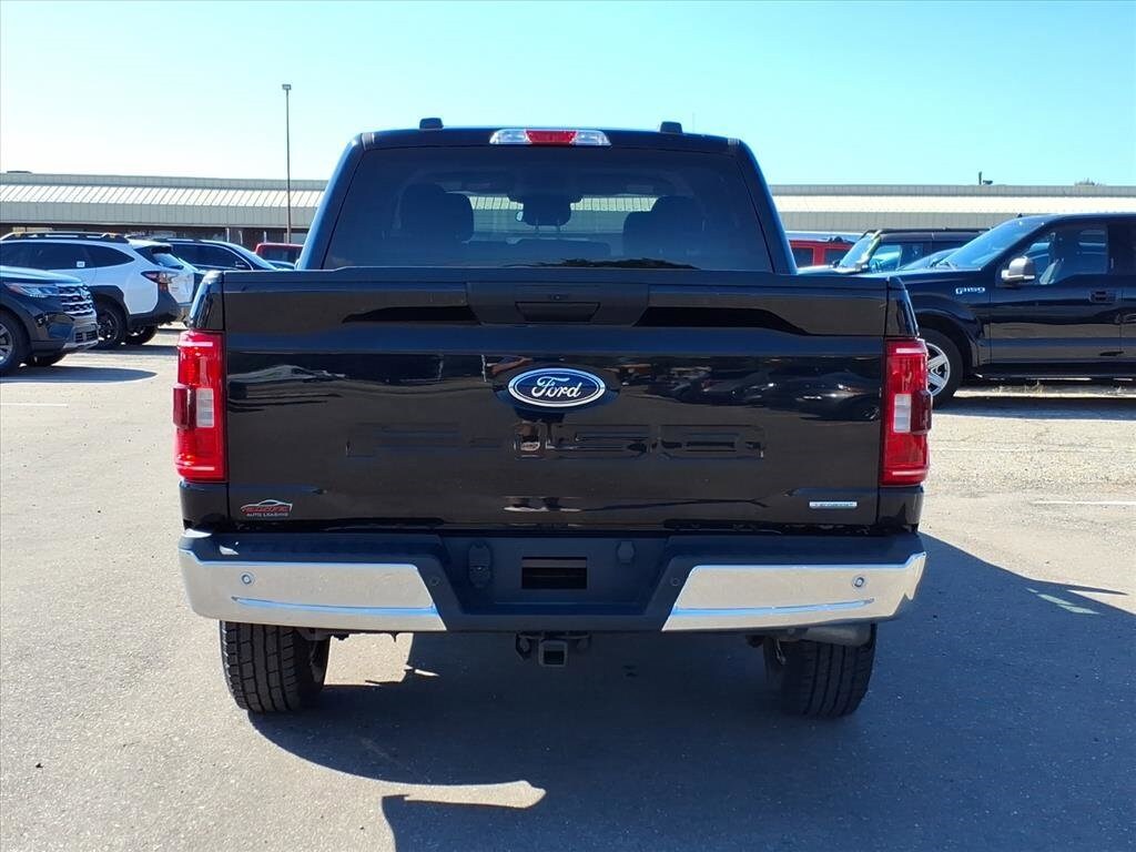 2021 Ford F-150 XLT photo 4