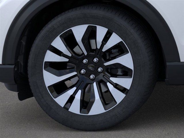 2026 Ford Explorer Platinum - Photo 18