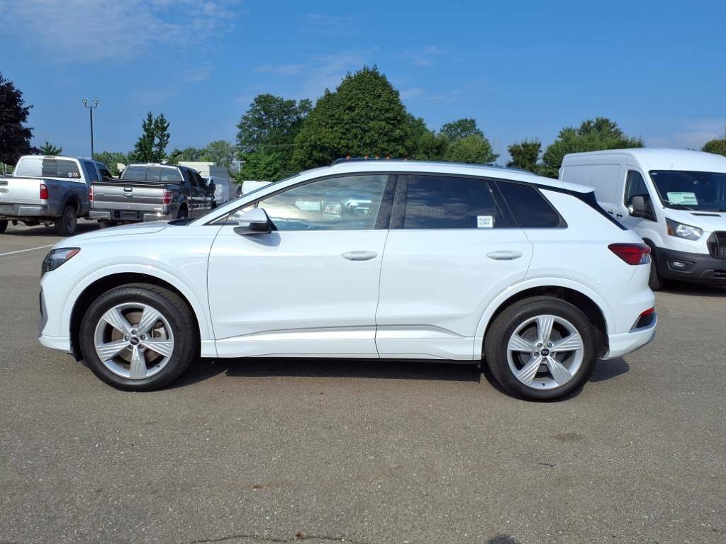 Used 2023 Audi Q4 e-tron Premium with VIN WA1K2BFZ9PP031053 for sale in Farmington Hills, MI