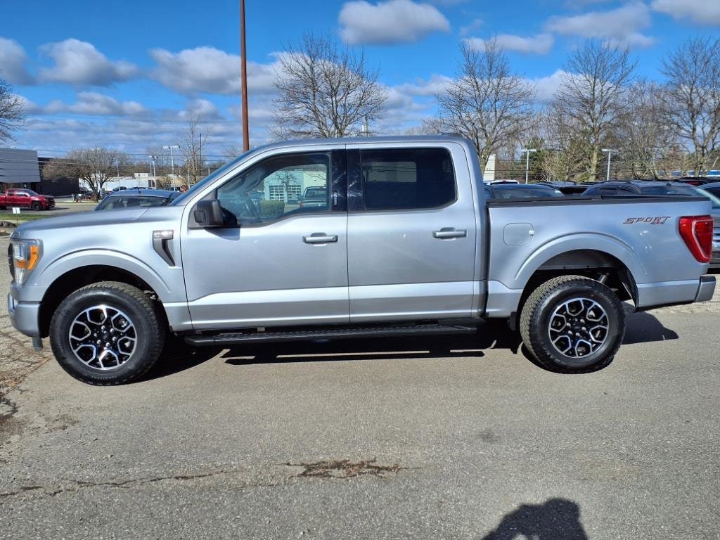 Used 2022 Ford F-150 XLT with VIN 1FTFW1E81NFB05048 for sale in Farmington, MI