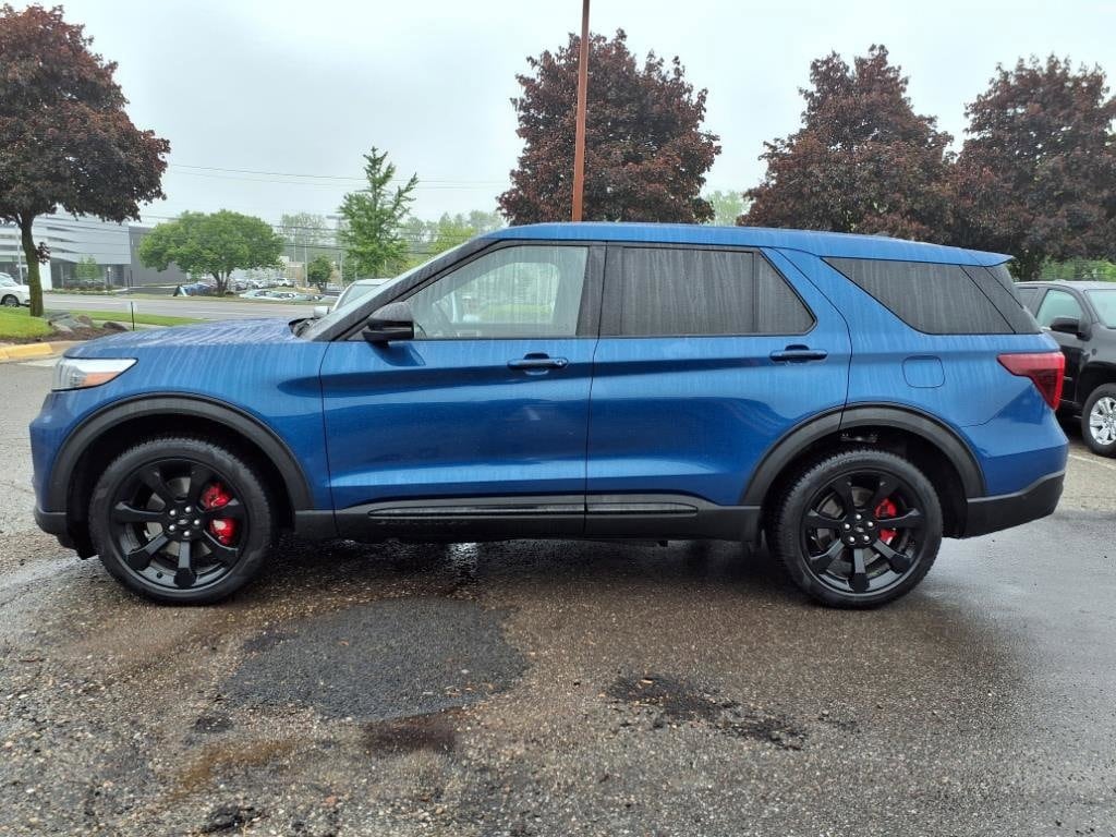 Used 2021 Ford Explorer ST with VIN 1FM5K8GC2MGB69220 for sale in Farmington, MI