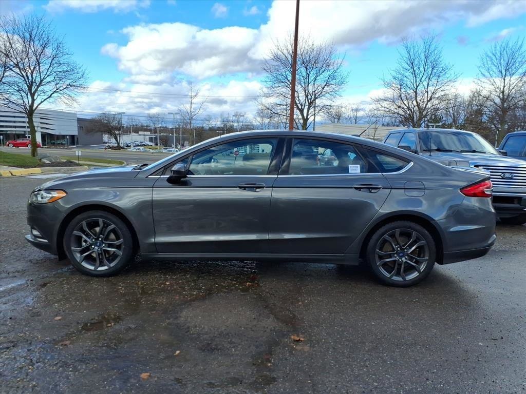 Certified 2018 Ford Fusion SE with VIN 3FA6P0H70JR180059 for sale in Farmington Hills, MI