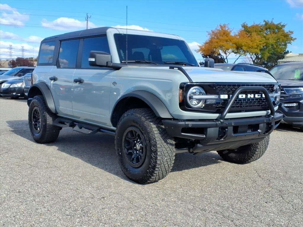 2023 Ford Bronco Base Big Bend Black Diamond Outer Banks Badlands Wildtrak Everglades photo 3