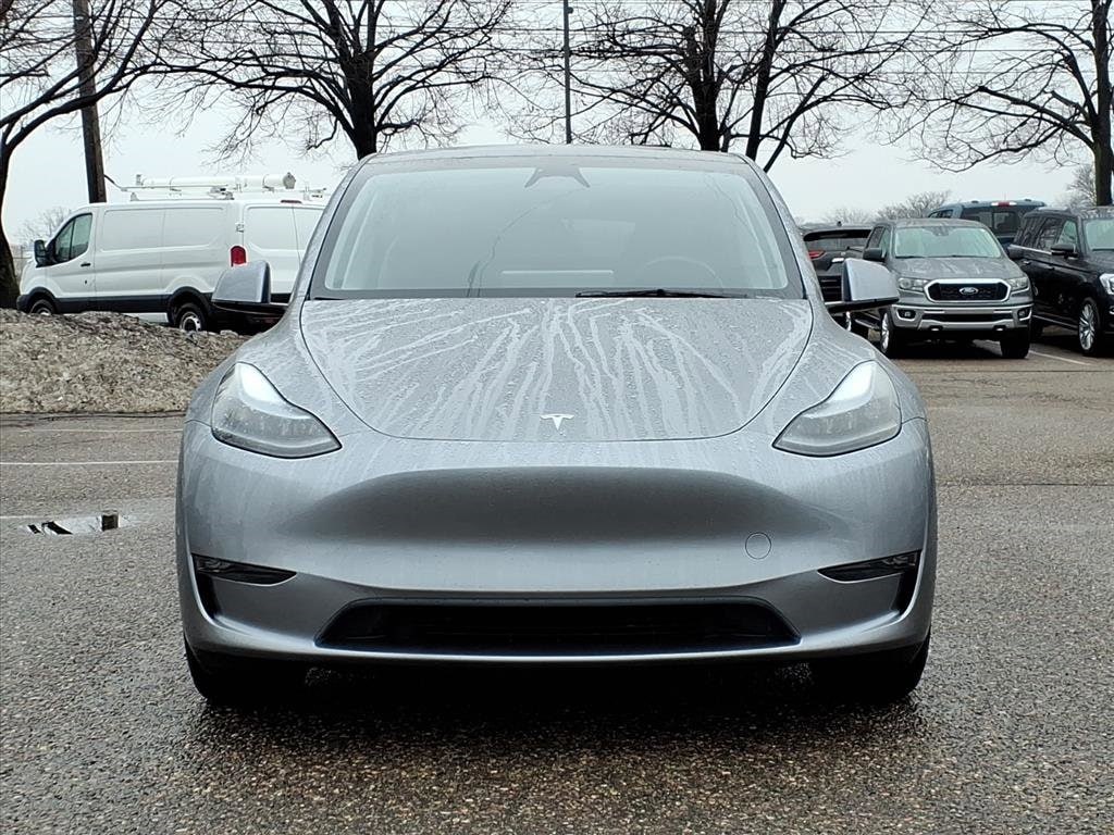 Used 2024 Tesla Model Y Performance with VIN 7SAYGDEFXRA327281 for sale in Farmington Hills, MI