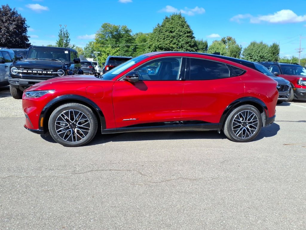 Used 2024 Ford Mustang Mach-E Premium AWD with VIN 3FMTK3SU0RMA21686 for sale in Farmington Hills, MI