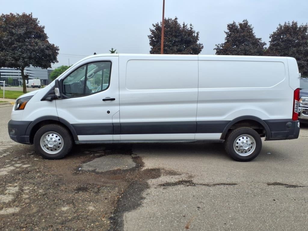 Used 2024 Ford Transit Van Base with VIN 1FTYE2Y88RKA01795 for sale in Farmington, MI