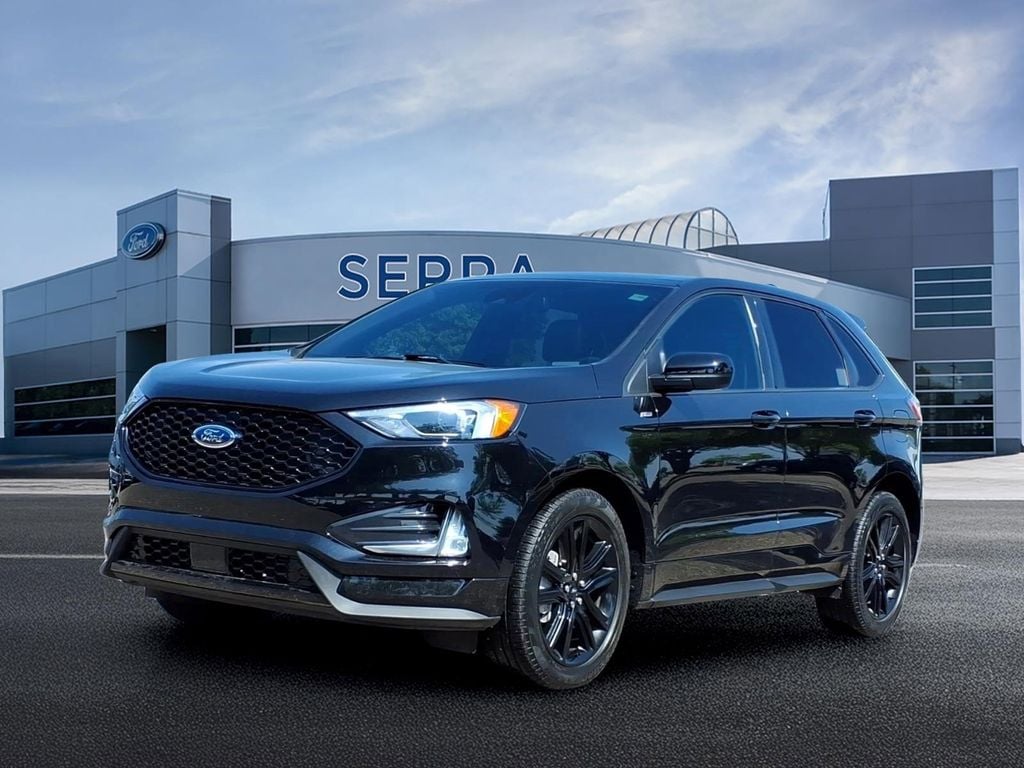 2024 Ford Edge ST-Line AWD's photo
