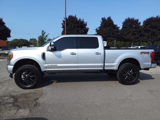 Used 2017 Ford F-250 Super Duty Platinum with VIN 1FT7W2BT2HEB98997 for sale in Farmington, MI