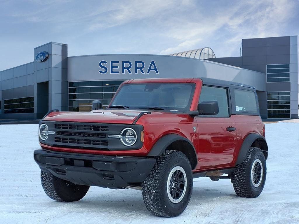 2022 Ford Bronco 2-Door Base