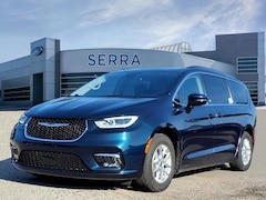 2022 Chrysler Pacifica Touring L PASSENGER VAN