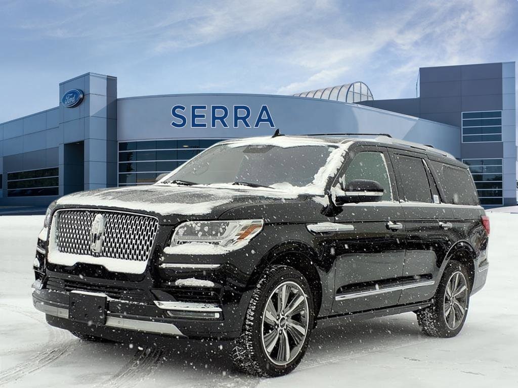 2019 Lincoln Navigator Reserve's photo