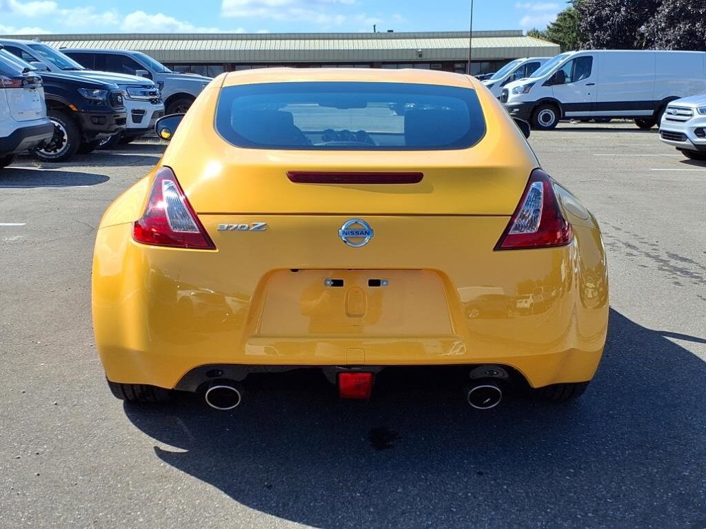 2019 Nissan 370Z Base photo 4