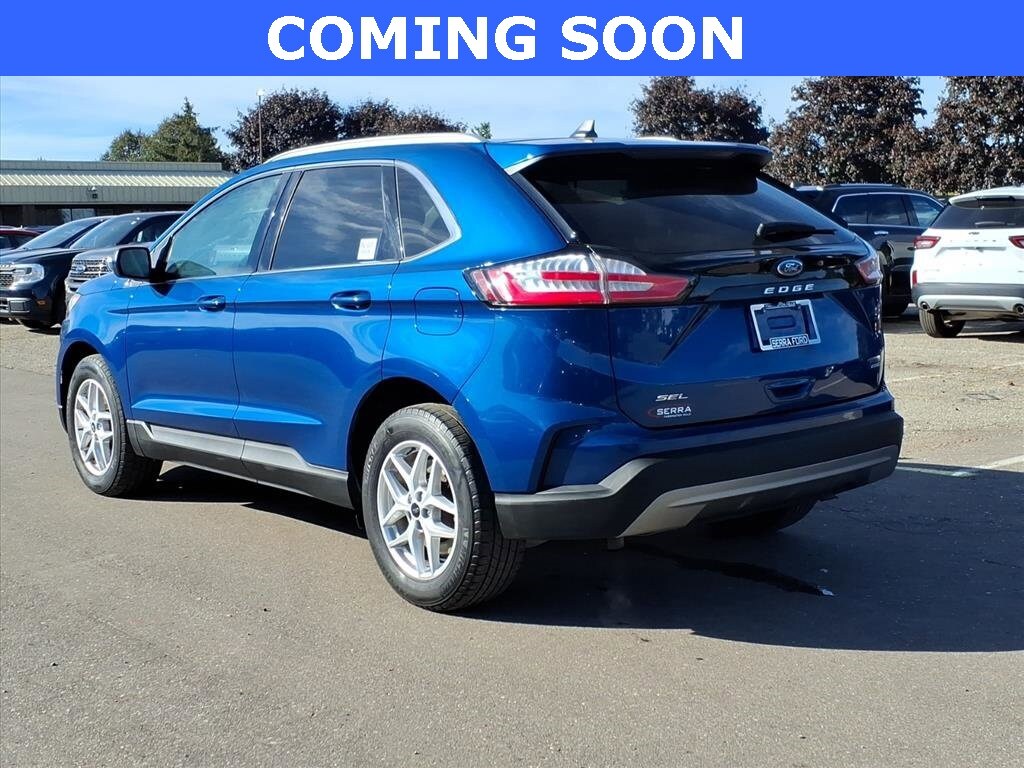 2023 Ford Edge SEL Sport photo 2
